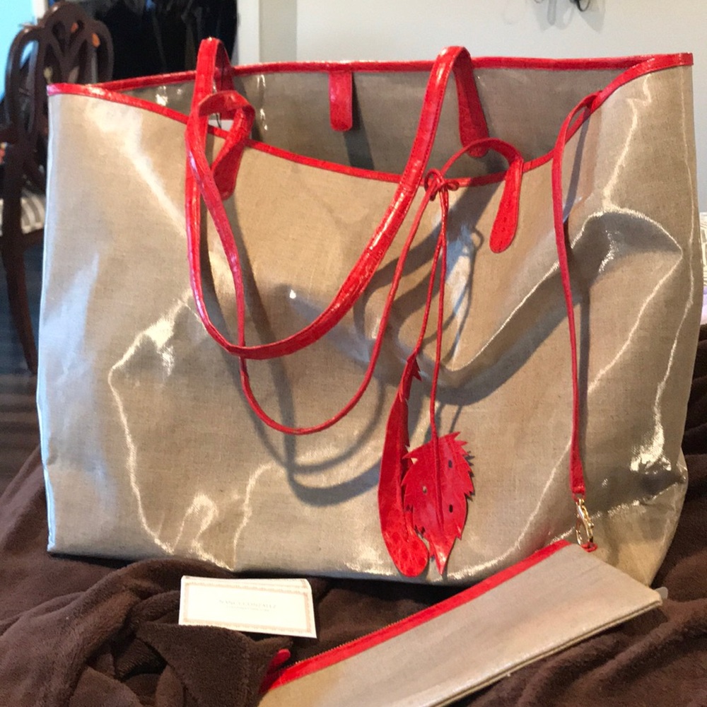 Handbag